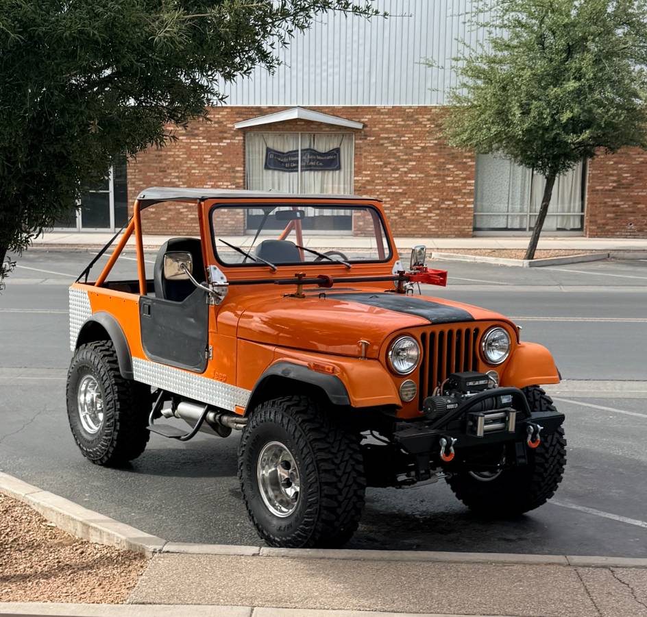 Jeep-Cj7-1979-orange