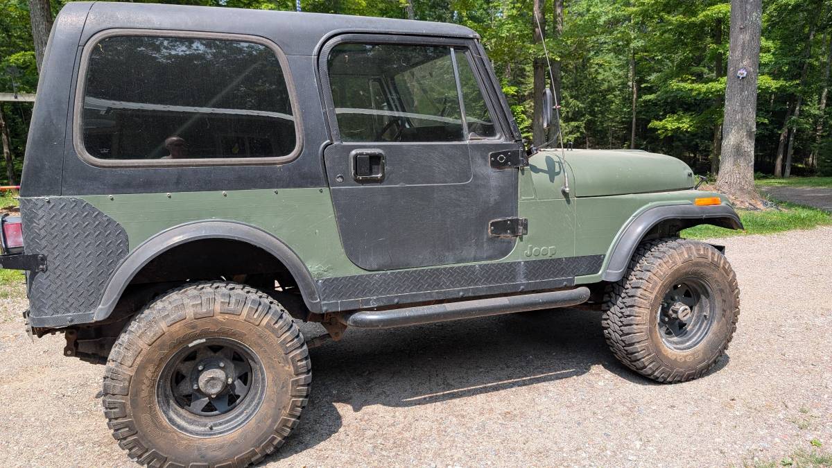 Jeep-Cj7-1985-custom