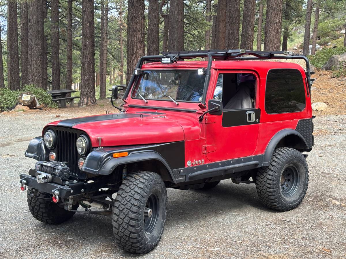 Jeep-Cj7-1986-red