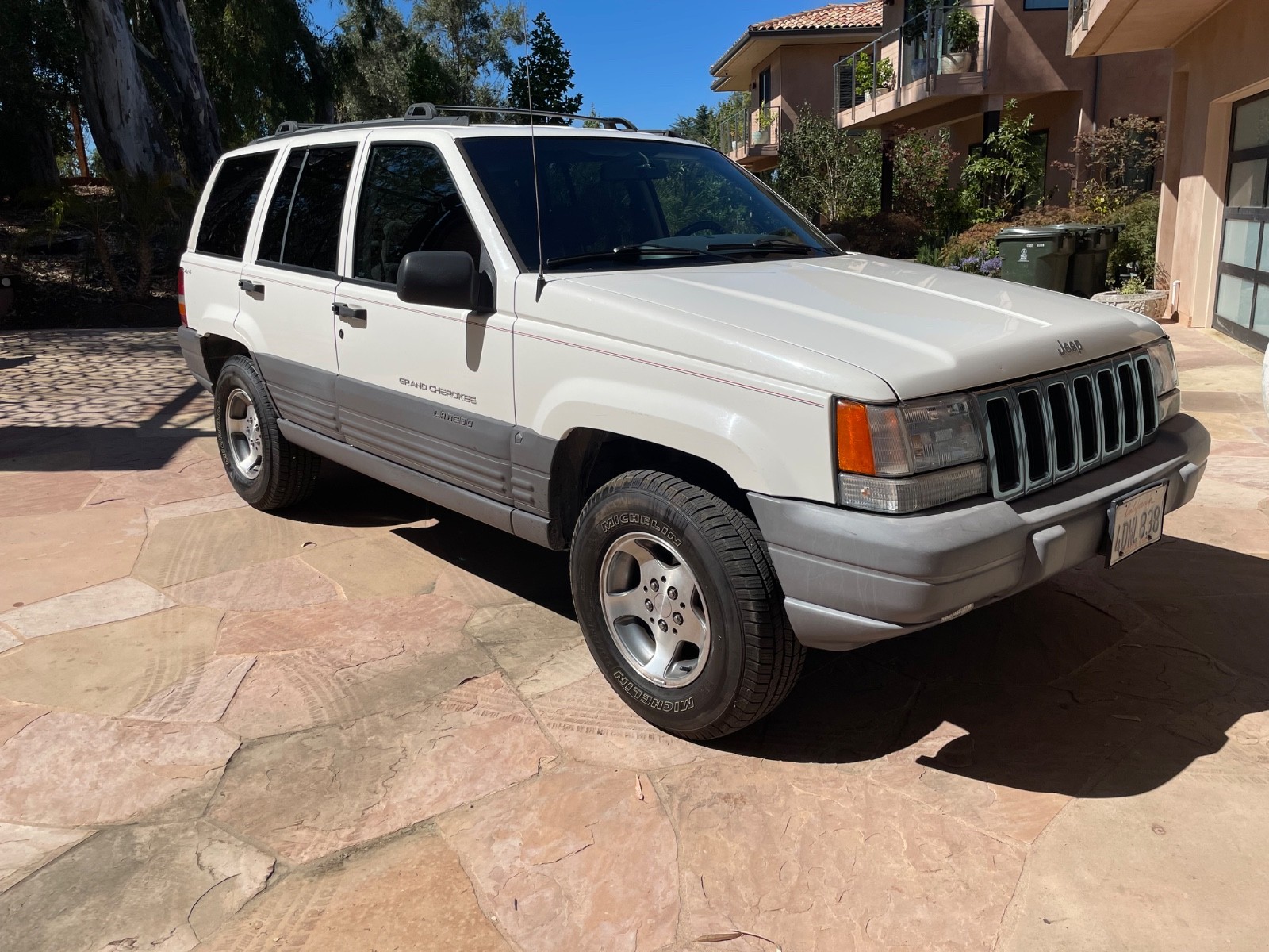 Jeep-Grand-Cherokee-1996-SUV-Gray