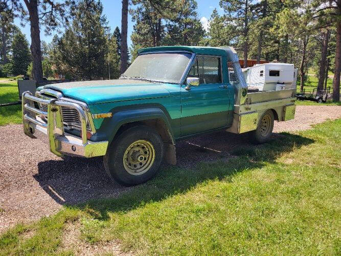 Jeep-Honcho-1979