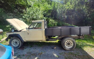 Jeep J20 1974