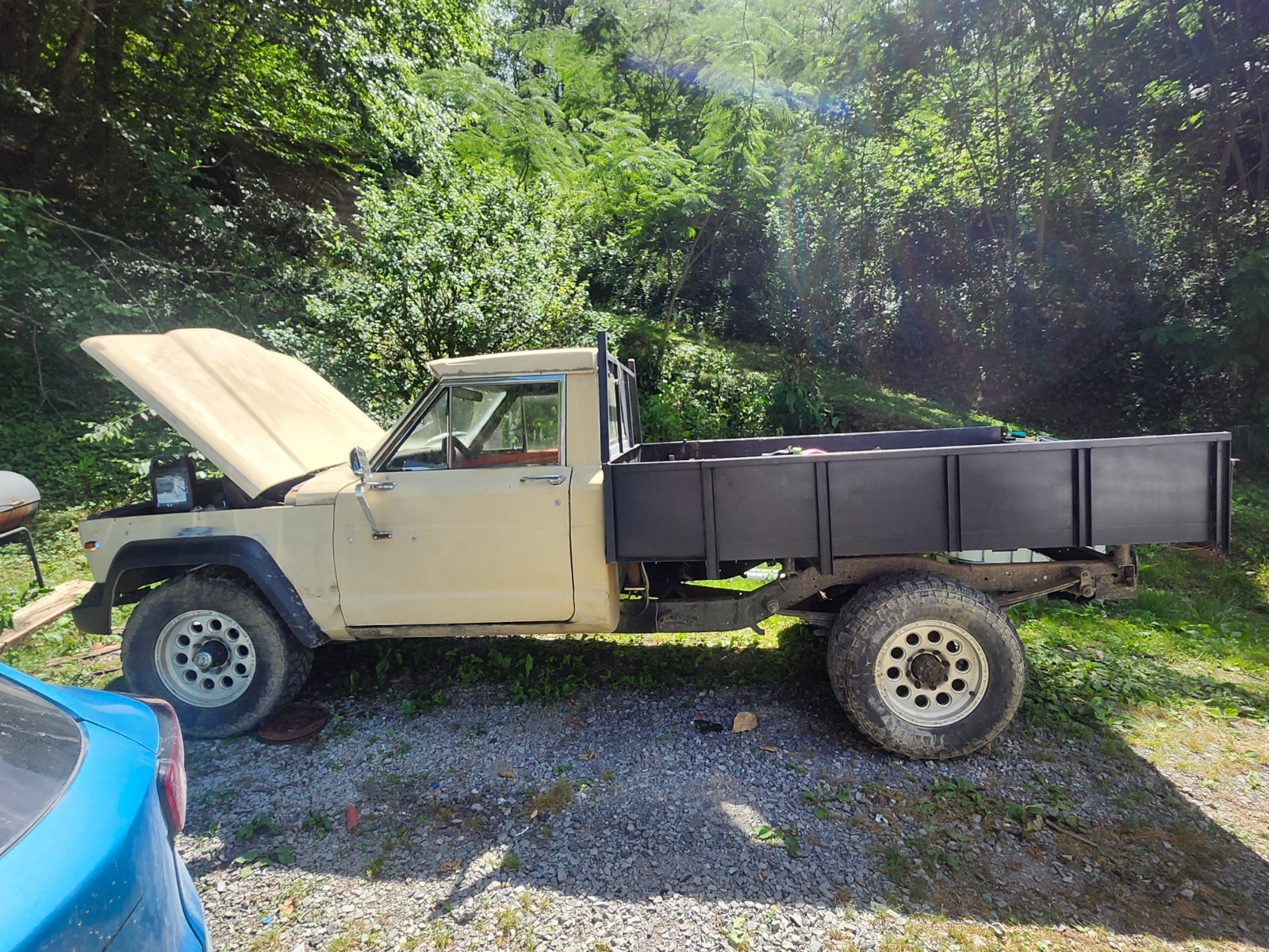 Jeep-J20-1974