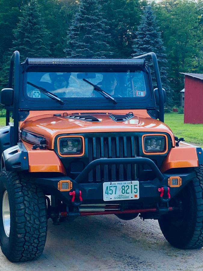Jeep-Wrangler-1990