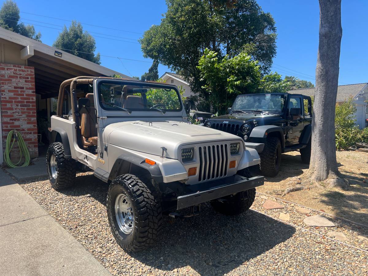 Jeep-Wrangler-yj-1995