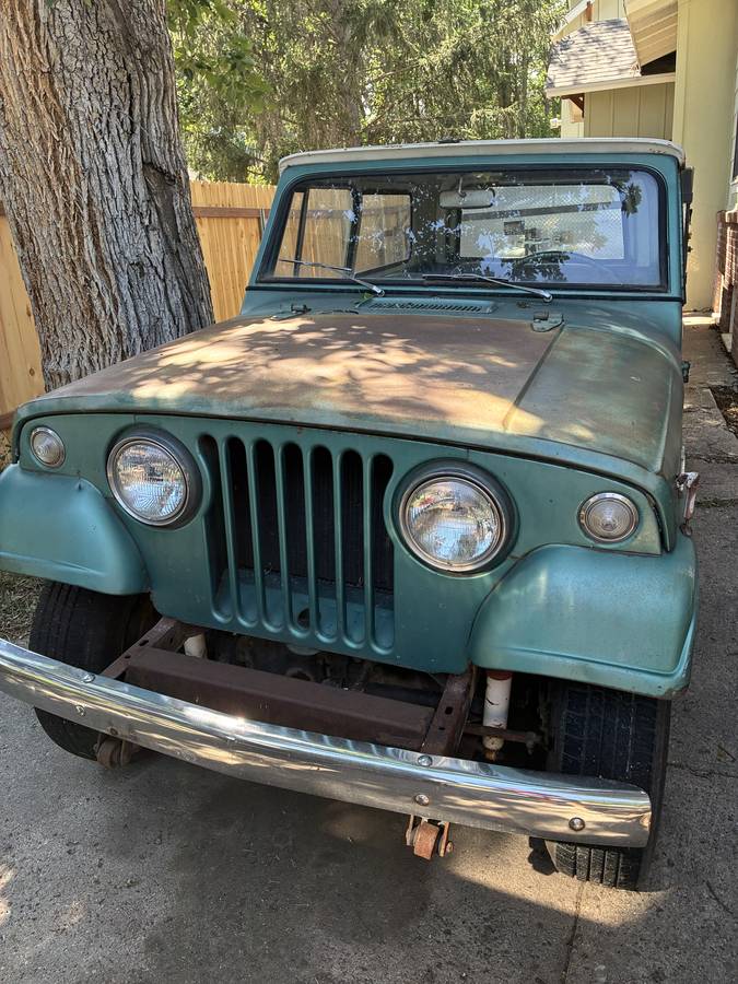 Jeepster-commando-1968