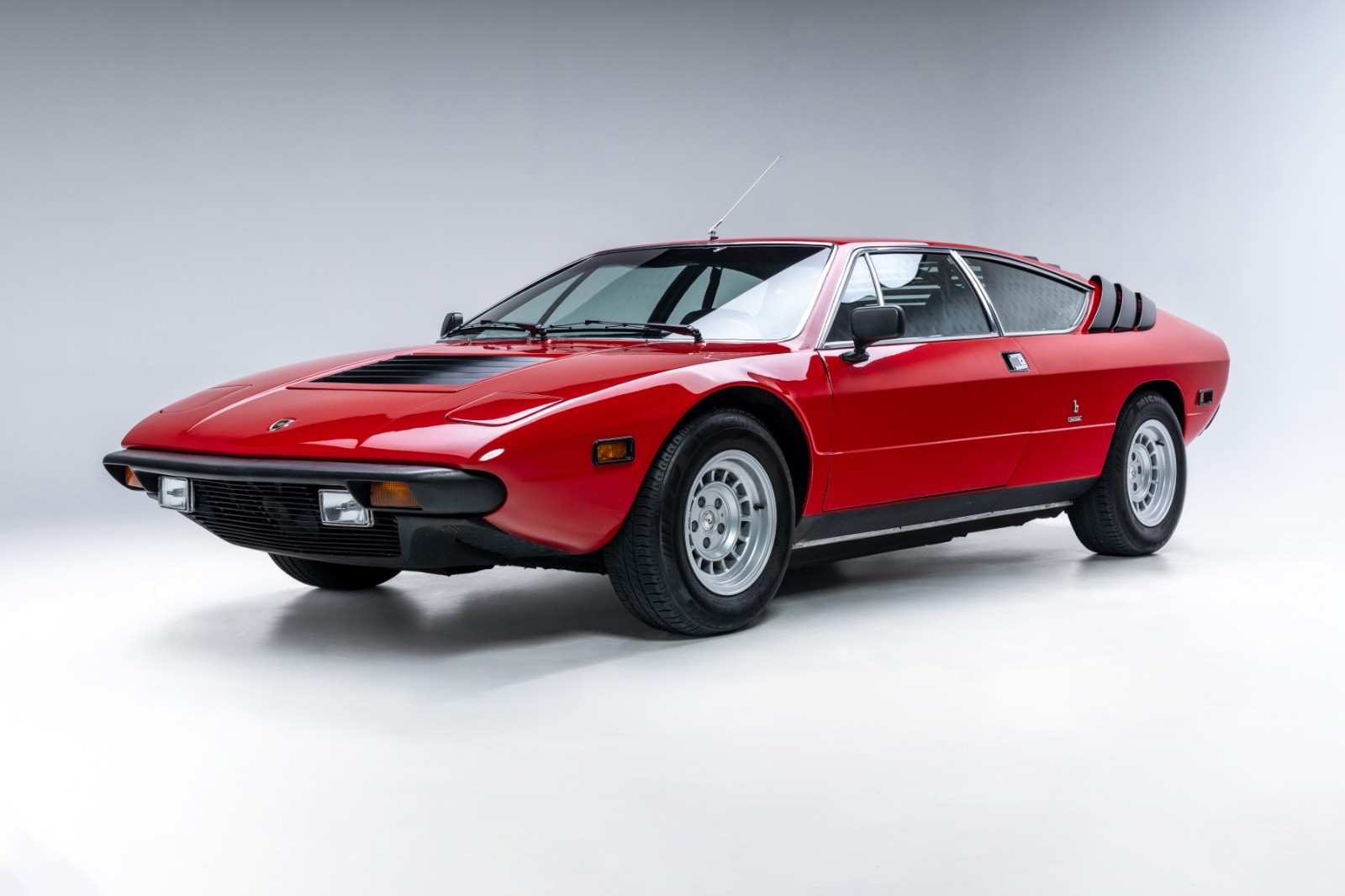 Lamborghini-Other-1975-Coupe-Black