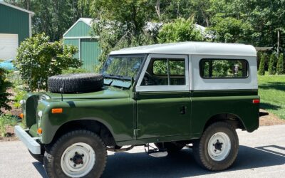 Land Rover Defender 1973