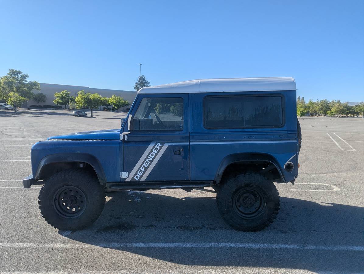 Land-rover-Defender-90-1984