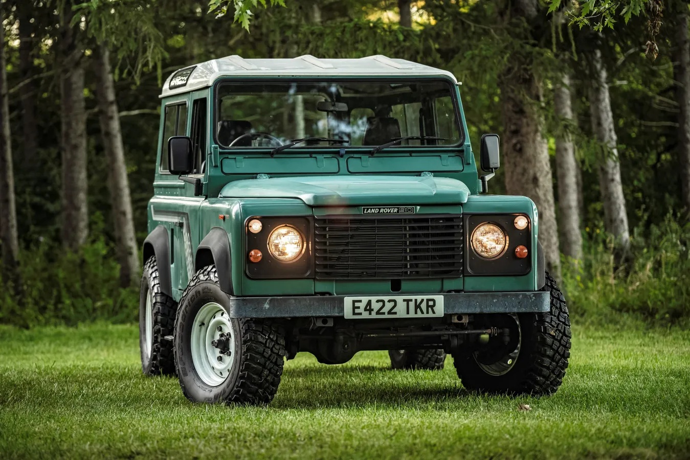 Land-rover-Defender-90-1988-Green-Black