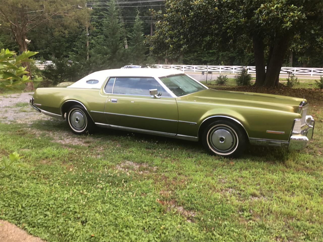 Lincoln-Continental-mark-iv-1973-Lime-Gold-Moon-Dust-Green