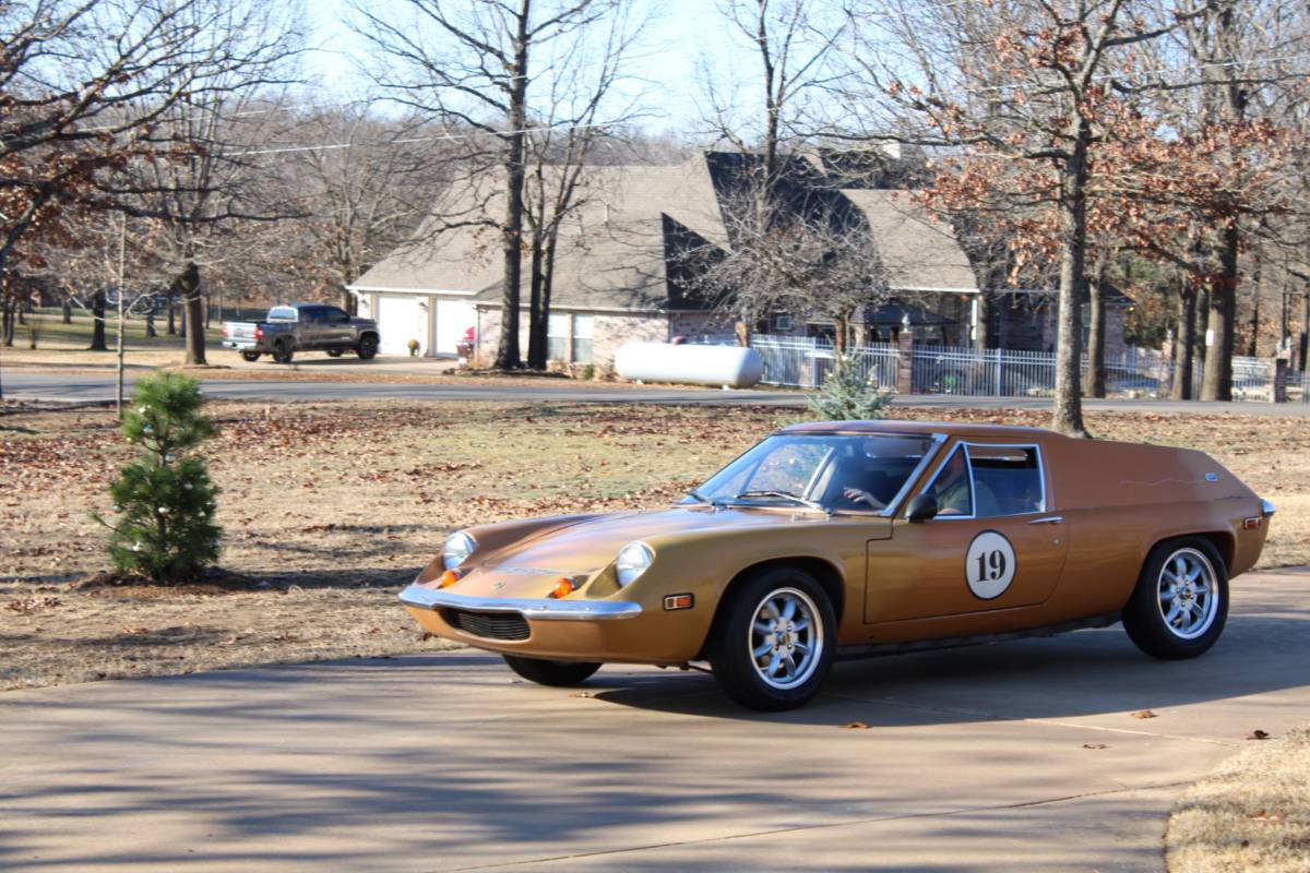 Lotus-Europa-1972-brown