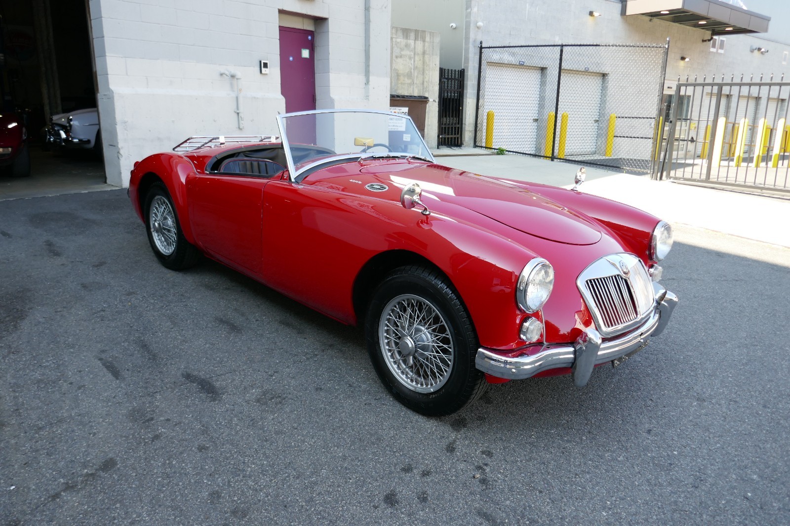 MG-MGA-1959-Convertible-Black