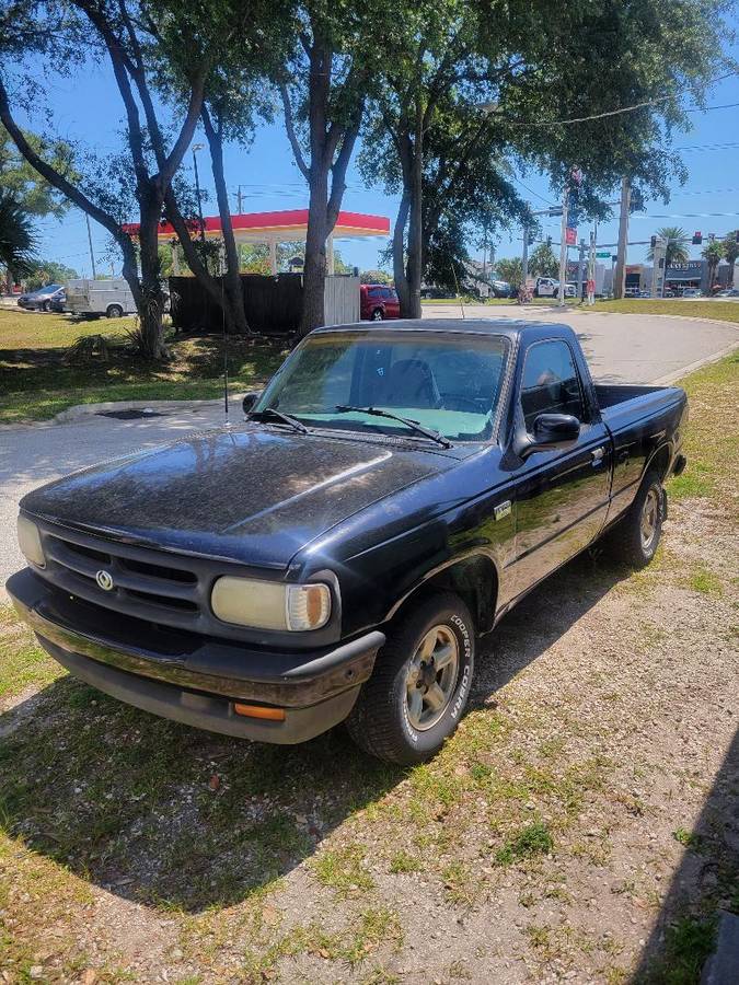 Mazda-B-series-pickup-1994-black