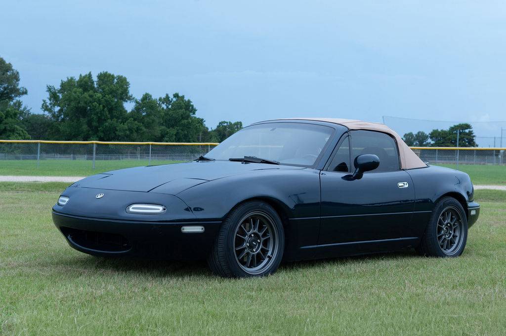 Mazda-Miata-1996-green