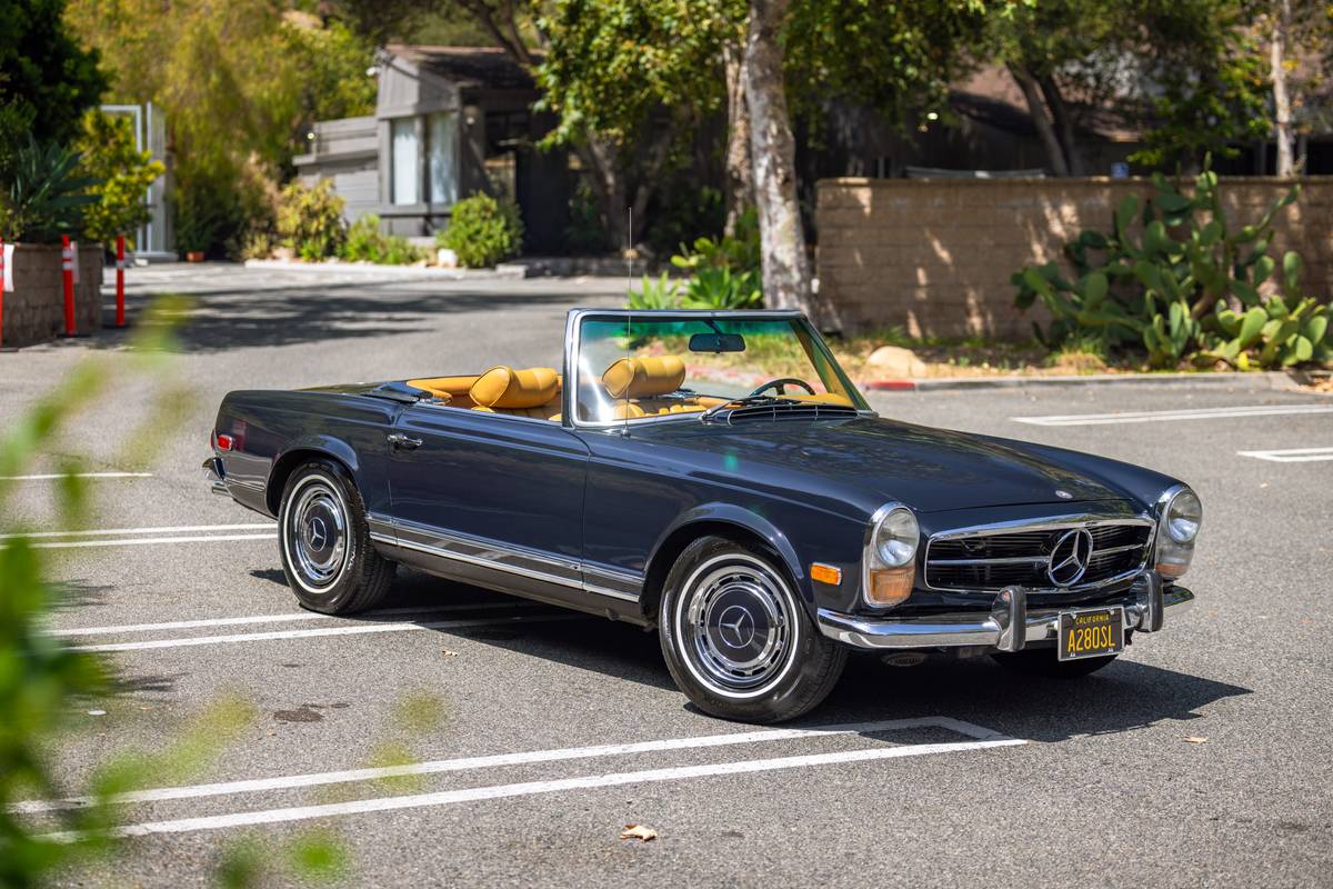 Mercedes-280sl-1969