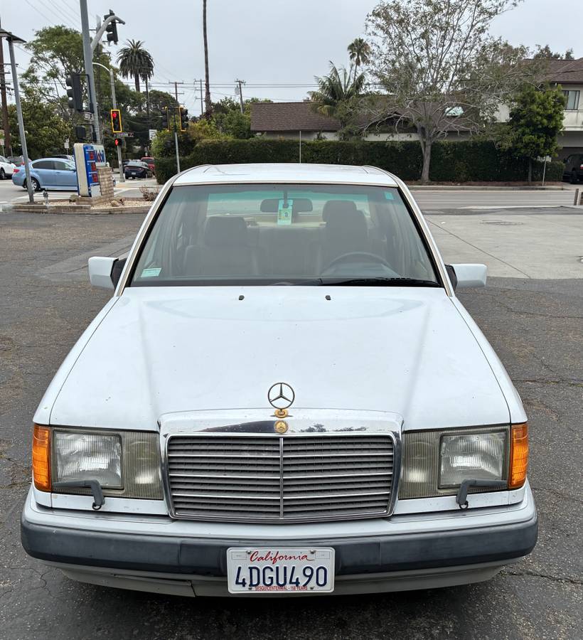 Mercedes-benz-300-e-1992