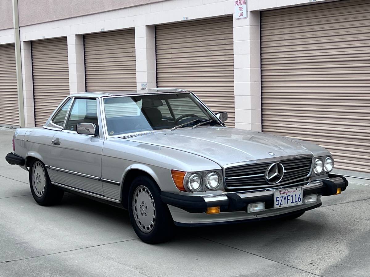 Mercedes-benz-560-1988-silver