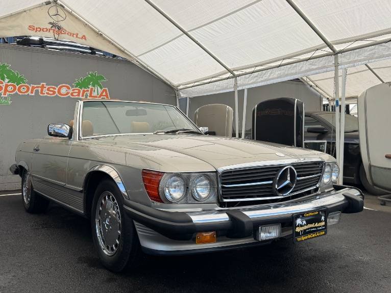 Mercedes-benz-560-class-1988