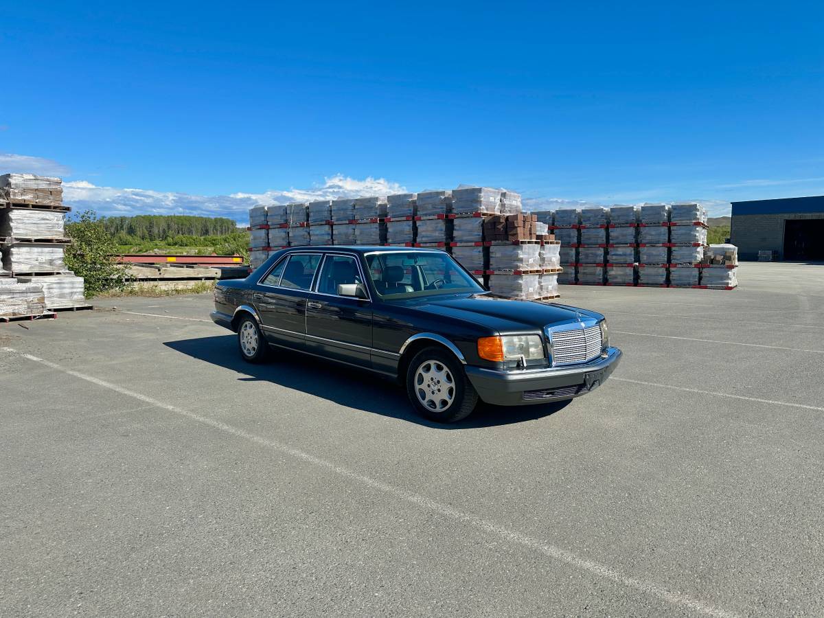 Mercedes-benz-560-sel-1991