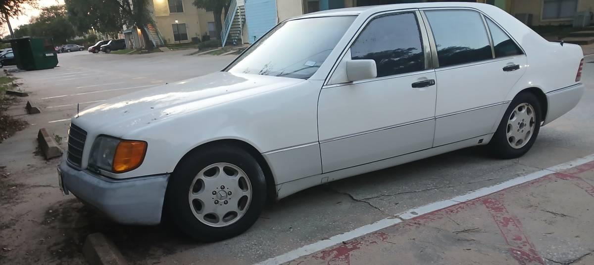 Mercedes-benz-S-class-1994-white