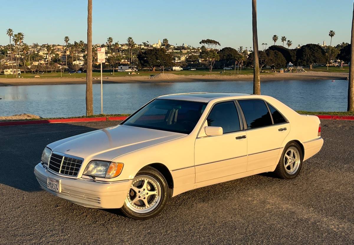 Mercedes-benz-s-320-1996-white