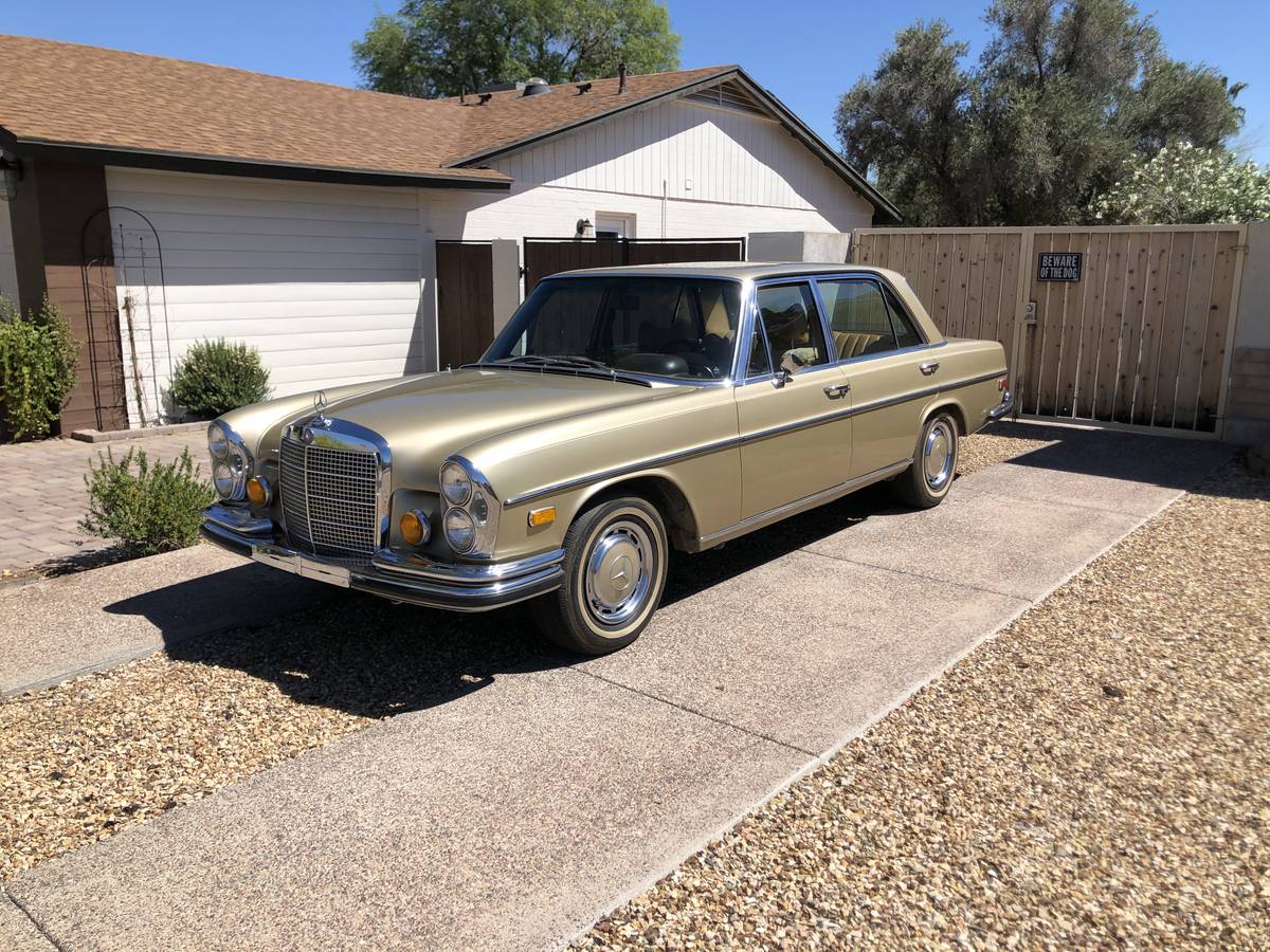 Mercedes-benz-s-class-1971