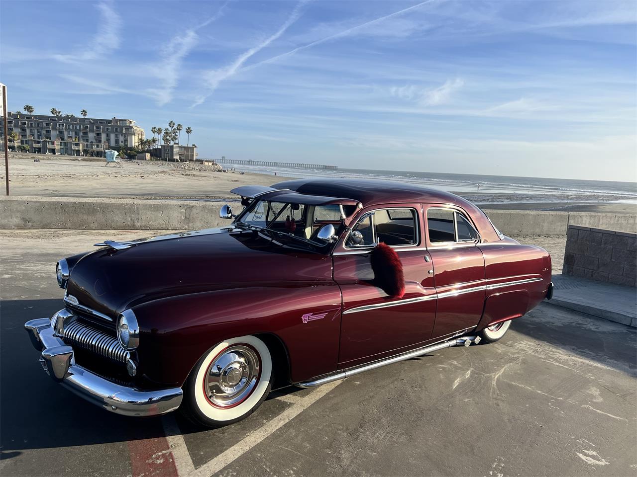Mercury-4-dr-sedan-1951-BurgundyWine-Brown-premium