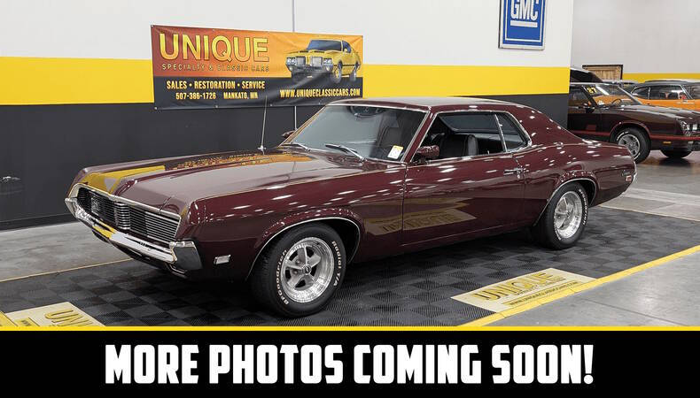 Mercury-Cougar-1969-Red