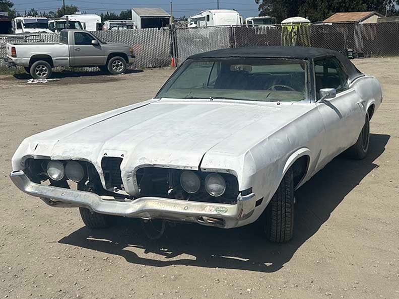 Mercury-Cougar-1970-Sedan-Brown