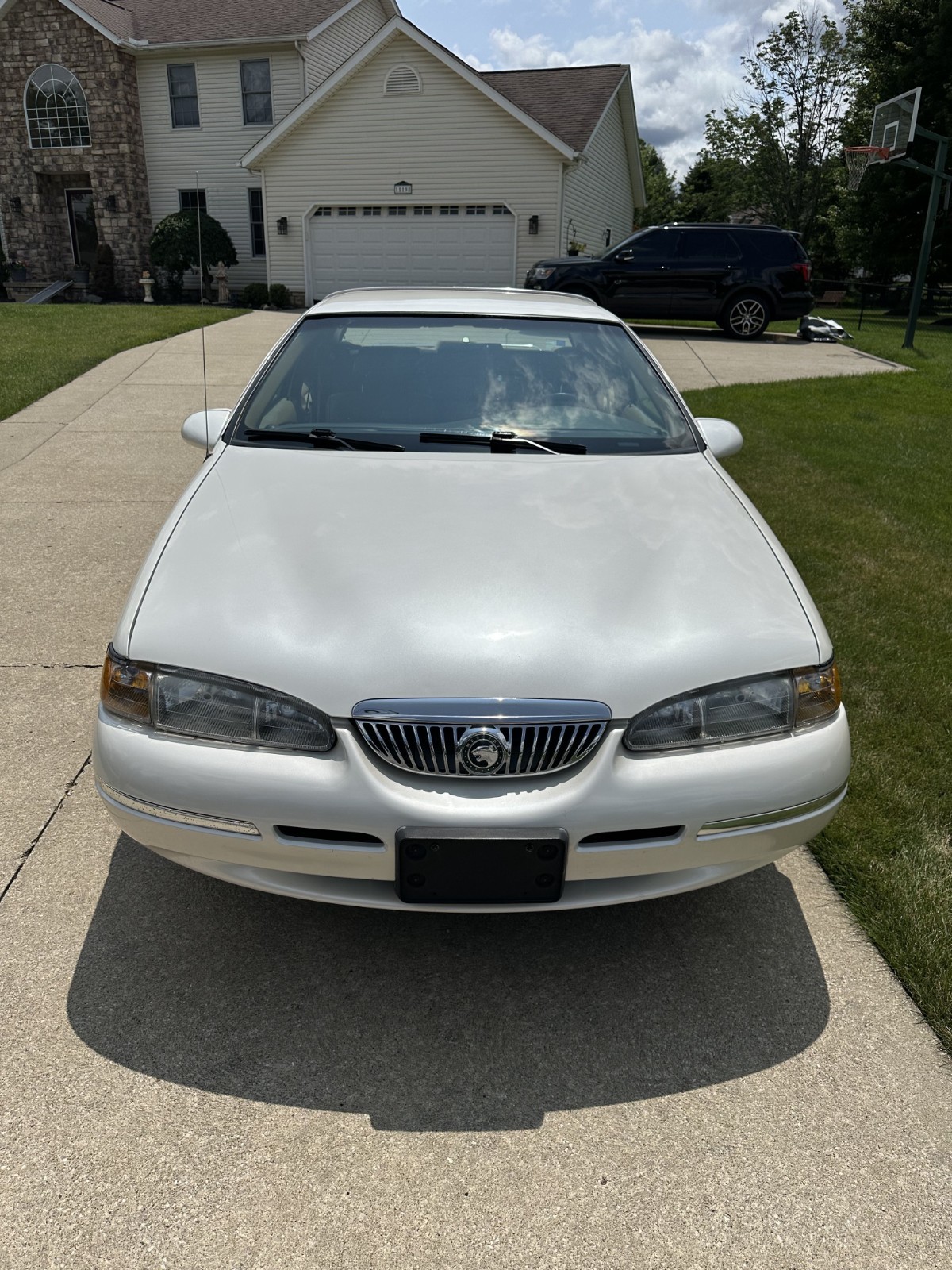 Mercury-Cougar-1996-Sedan-Tan