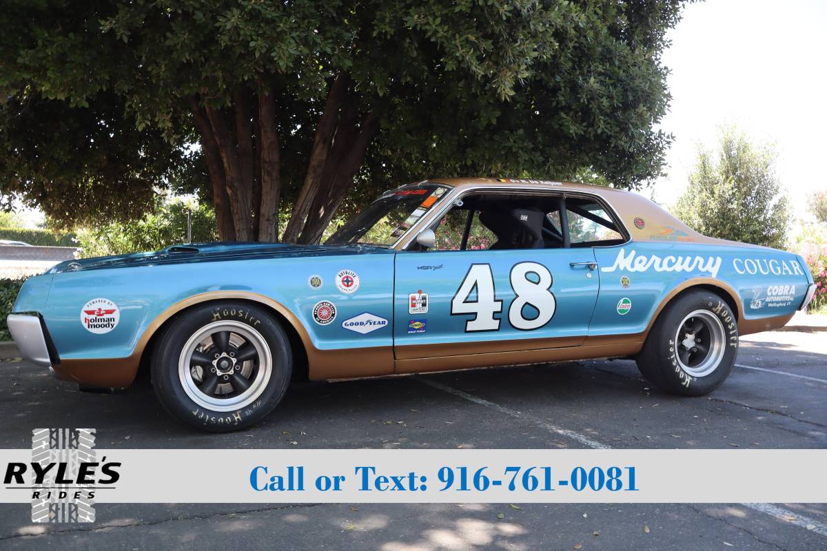 Mercury-Cougar-xr7-1968