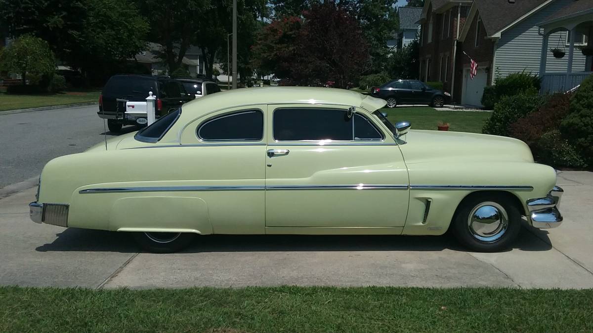 Mercury-Monterey-1951-yellow