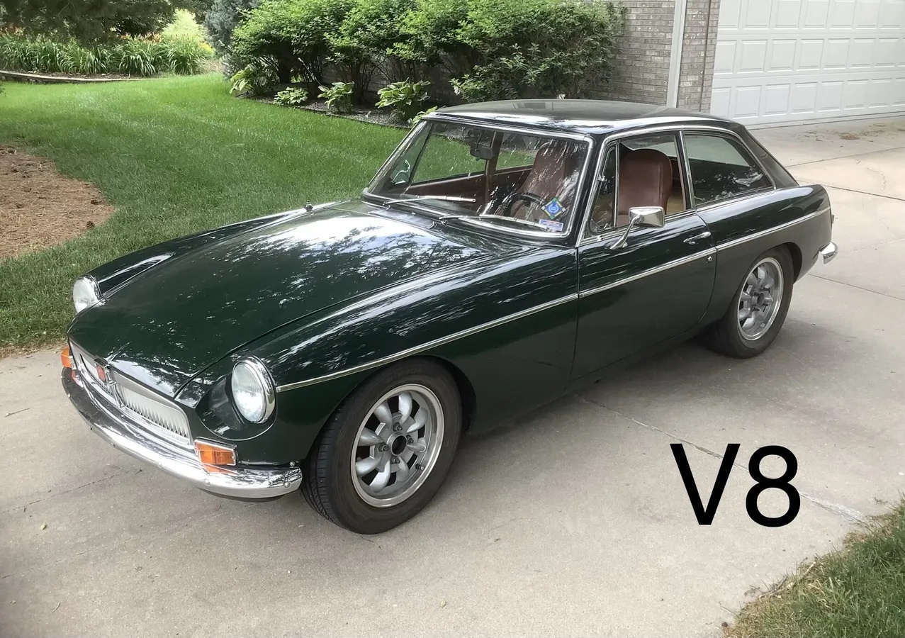 Mg-Bgt-1969-British-Green-Saddle-Brown