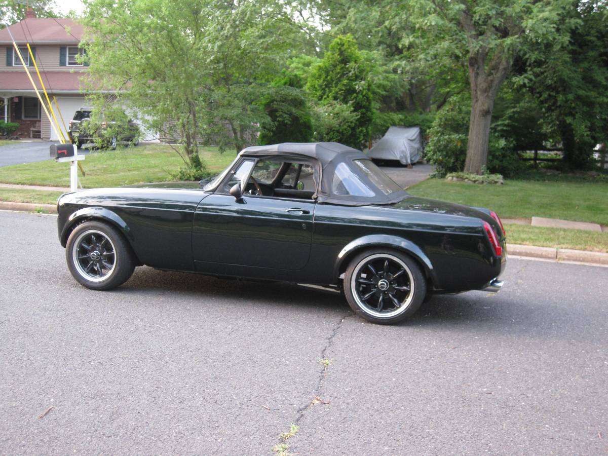 Mg-Mgb-1977-green