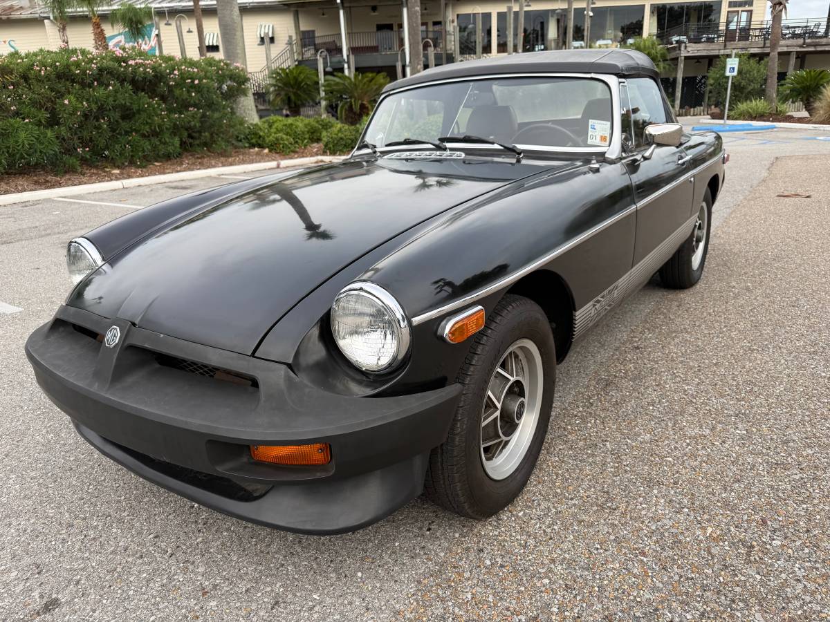 Mg-Mgb-1980-black