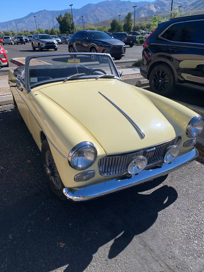 Mg-Midget-1967-yellow