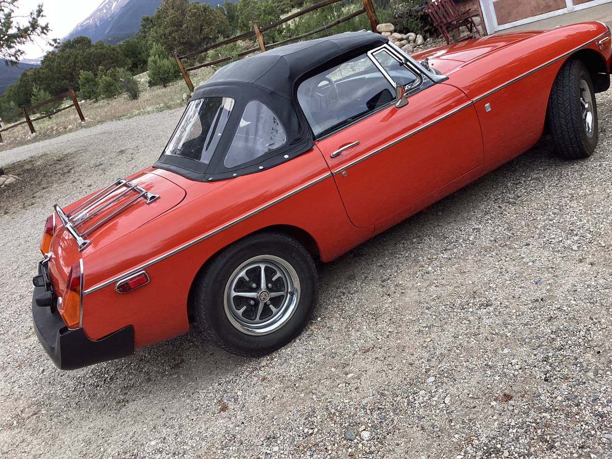 Mgb-convertible-1978-orange