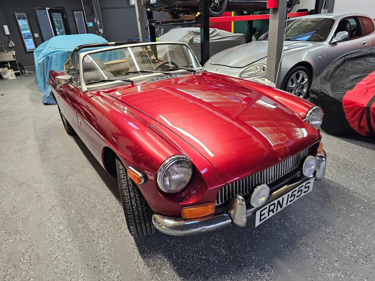 Mgb-mg-convertible-1972-custom