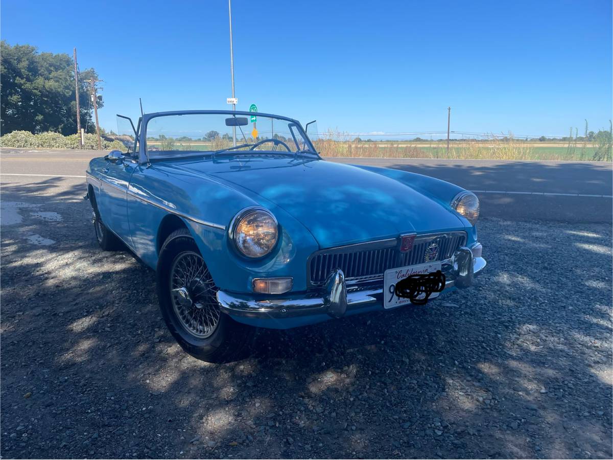 Mgb-roadster-1964-blue