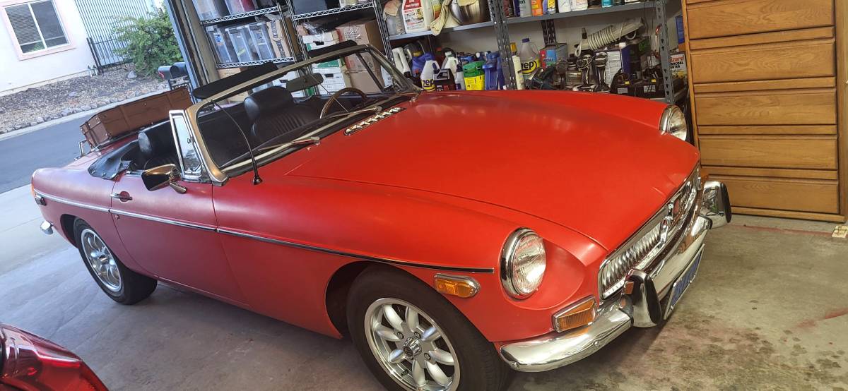 Mgb-roadster-1972-red