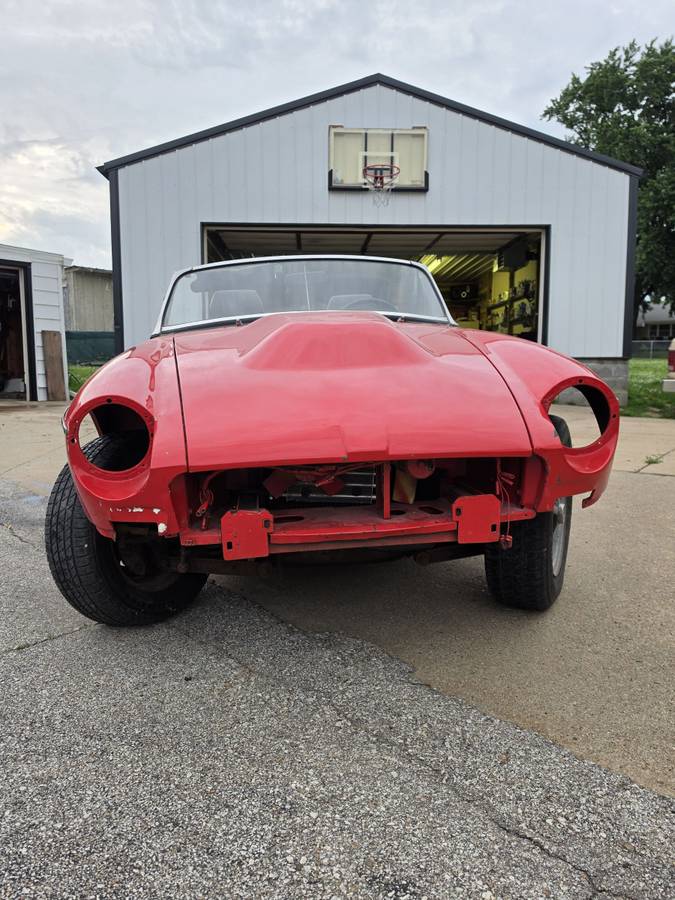 Mgb-roadster-1978-red