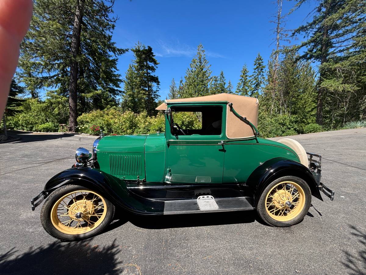 Model-a-ford-sort-coupe-1928-green