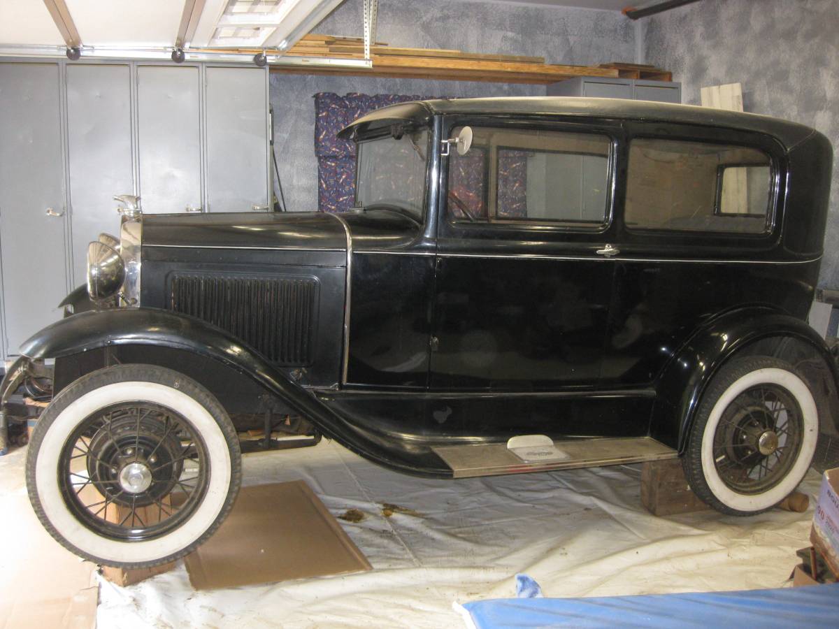 Model-a-tudor-1931-black