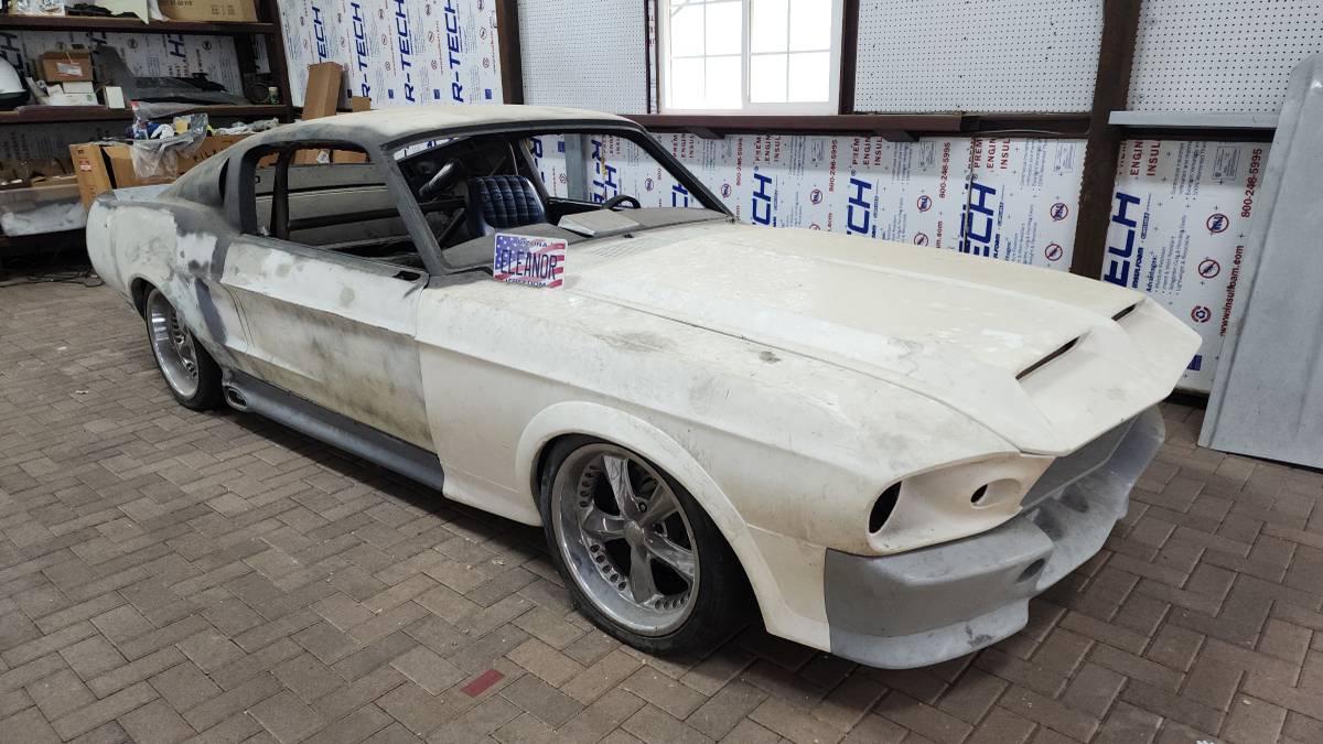 Mustang-eleanor-1968-grey