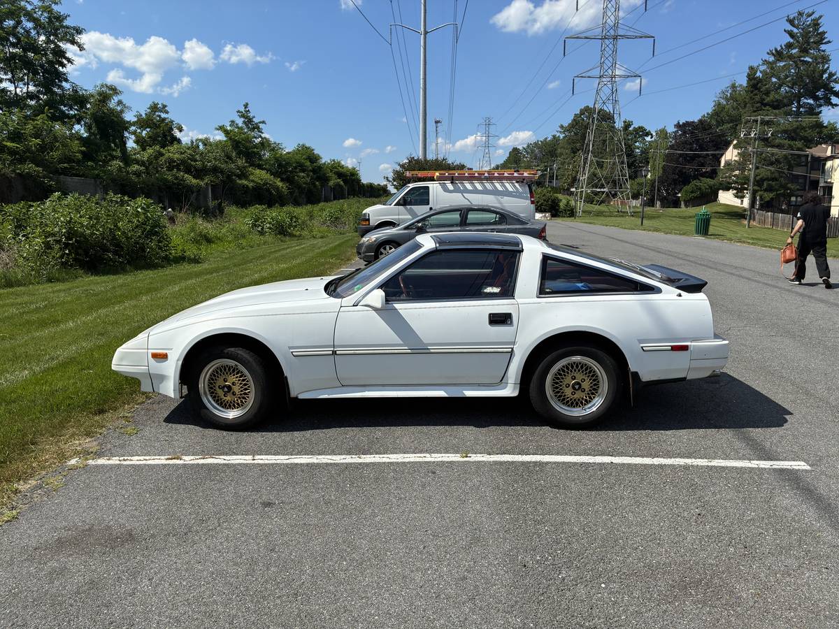Nissan-300zx-1986-white