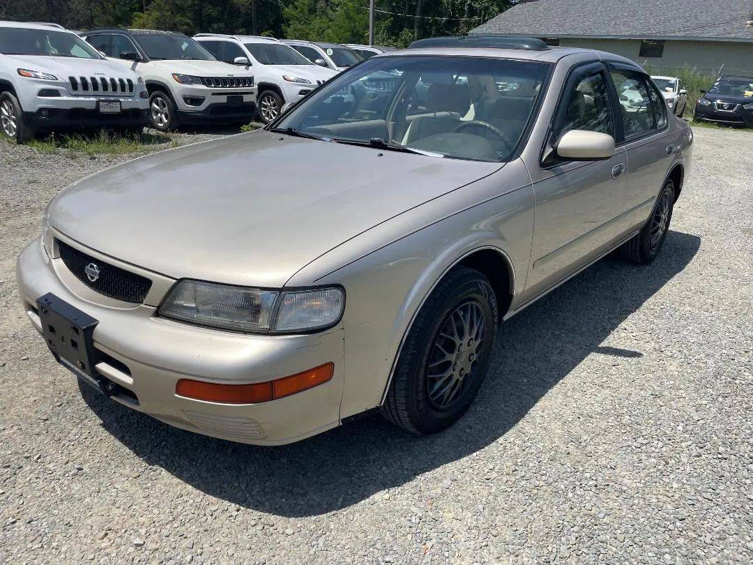 Nissan-Maxima-1996-custom