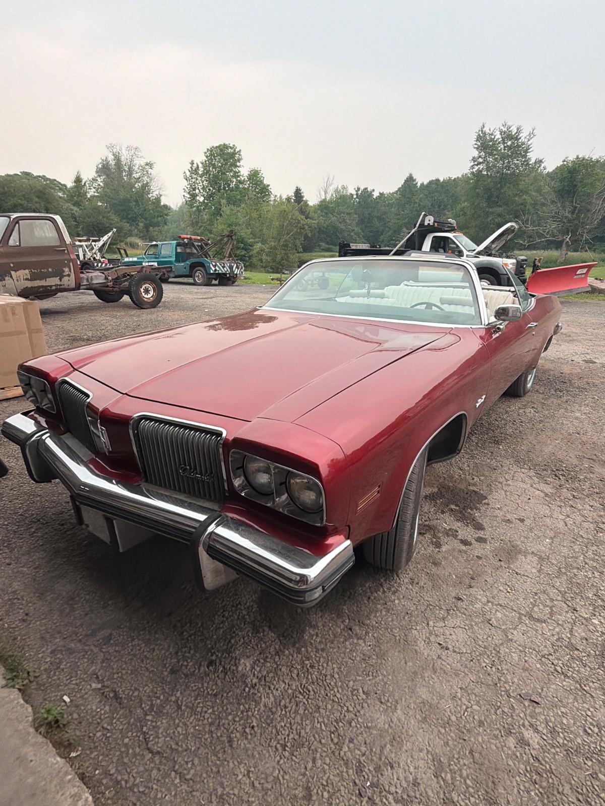 Oldsmobile-1974-Convertible-Burgundy