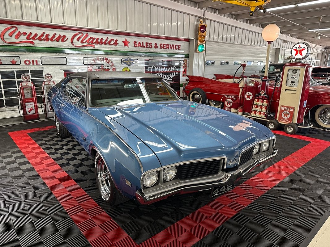 Oldsmobile-442-1969-Black