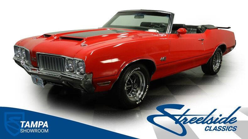 Oldsmobile-442-1970-Matador-Red-Black